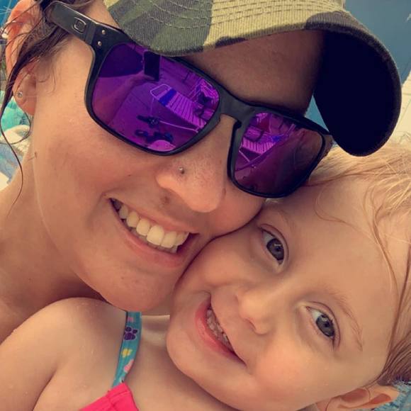 Meet your Posher, Kristen - Picture 1 of 1